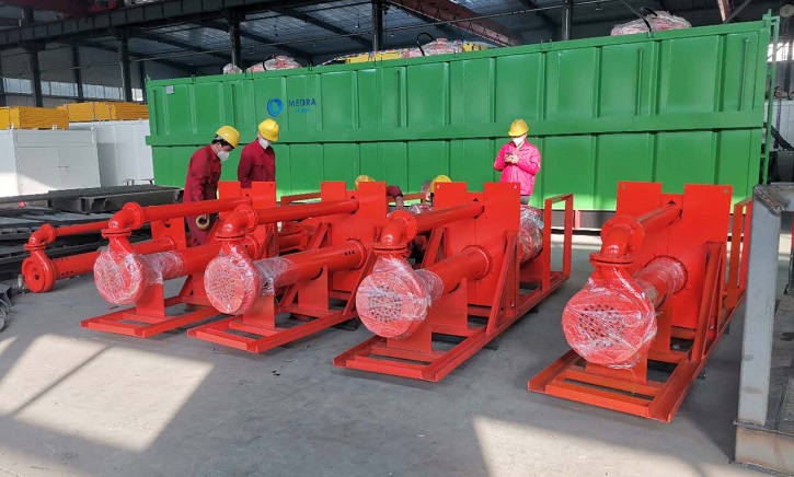 4 Sets of 18.5KW Submersible Slurry Pump 