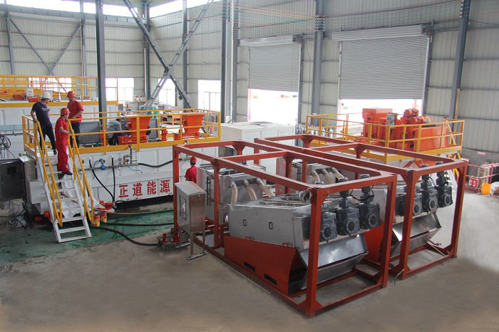 complete set of sludge dewatering equipment